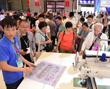 Cuairteanna Toscaireachta Tionscail ar Thaispeántas Texprocess 2024 sa Ghearmáin